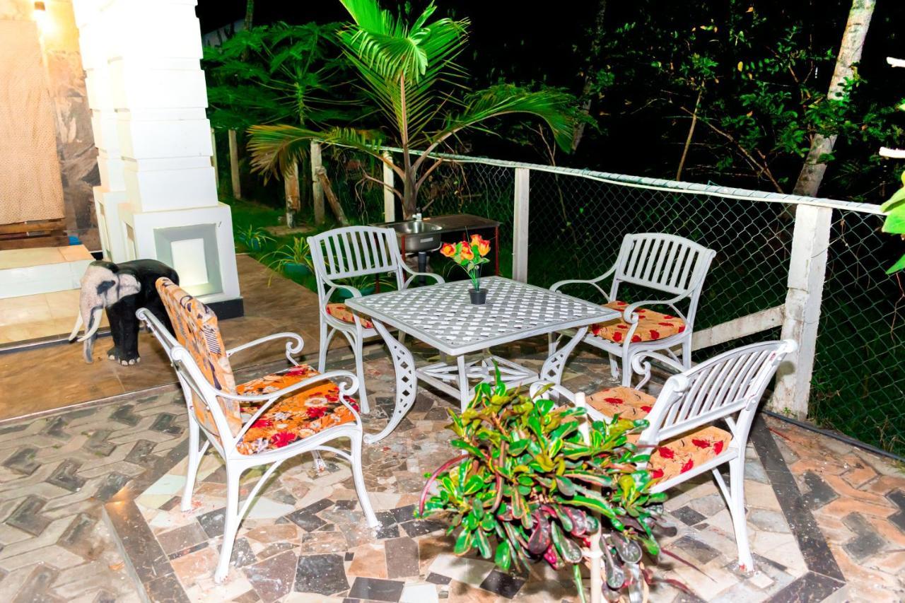 House Of Richness Hotel Negombo Exterior foto