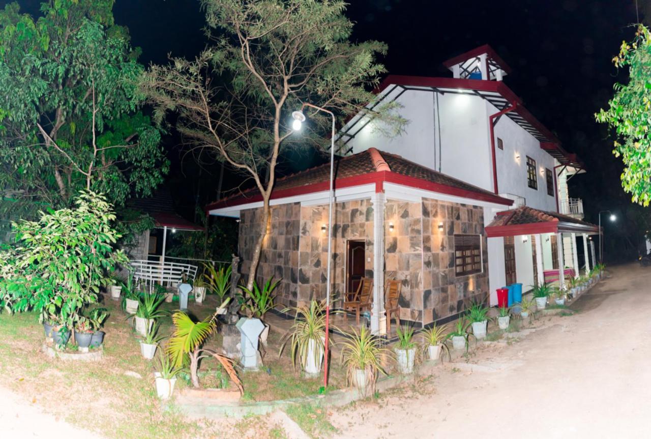 House Of Richness Hotel Negombo Exterior foto