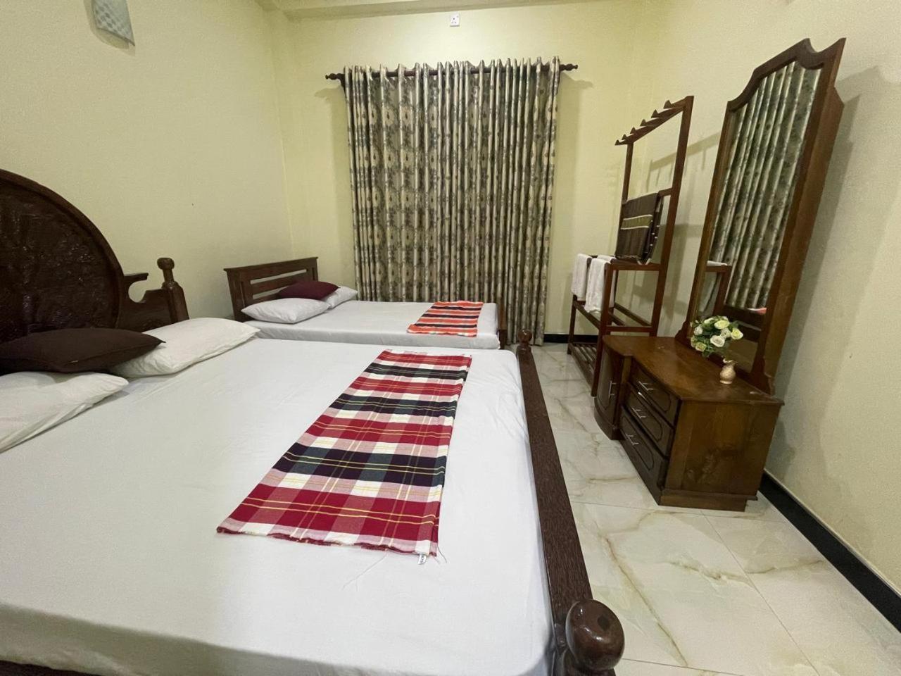 House Of Richness Hotel Negombo Exterior foto