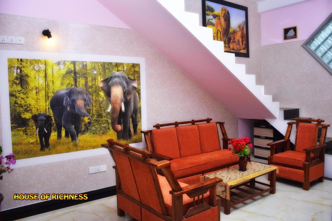 House Of Richness Hotel Negombo Exterior foto